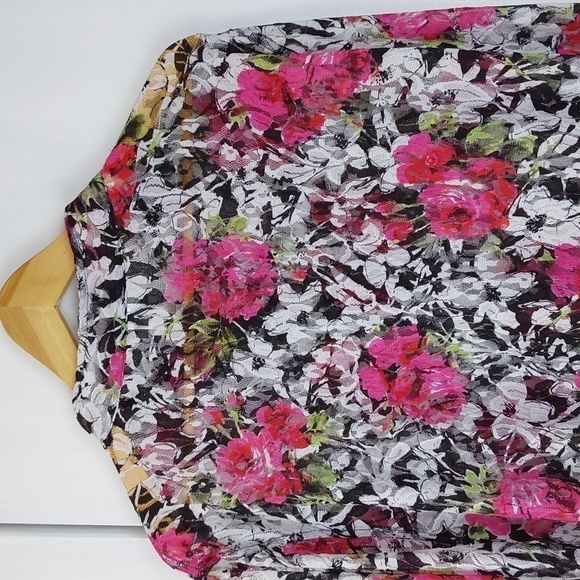 CJ Banks Vibrant Floral Pink Black Sheer Top Whimsigoth Artsy Sz.2X - Picture 6 of 9